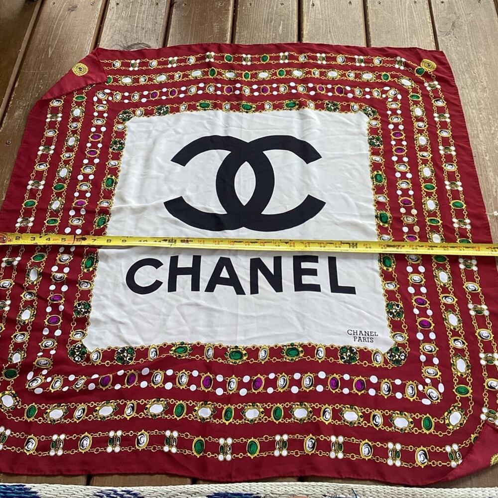 Vintage Chanel Red Gold Chain Silk Hand Rolled Large Square Scarf - Picture 5 of 6